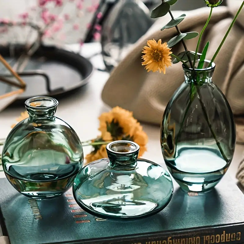 Set of 3 Modern Mini Vases